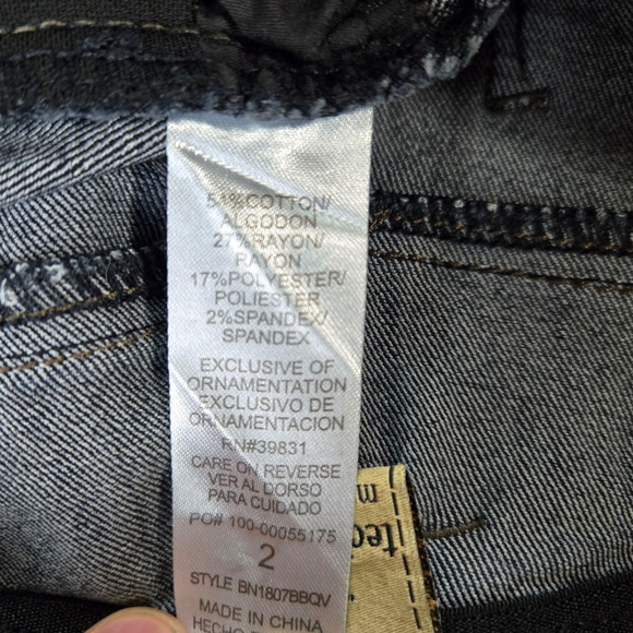 Democracy Dark Wash "Ab"solution Mid Rise Slimming Classic Skinny Jeans Size 2 - Picture 5 of 8